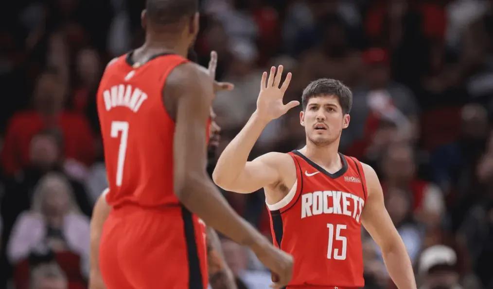 开云体育-无缘续约,再见火箭!严重受到心态的影响,你迎来生涯关键节点